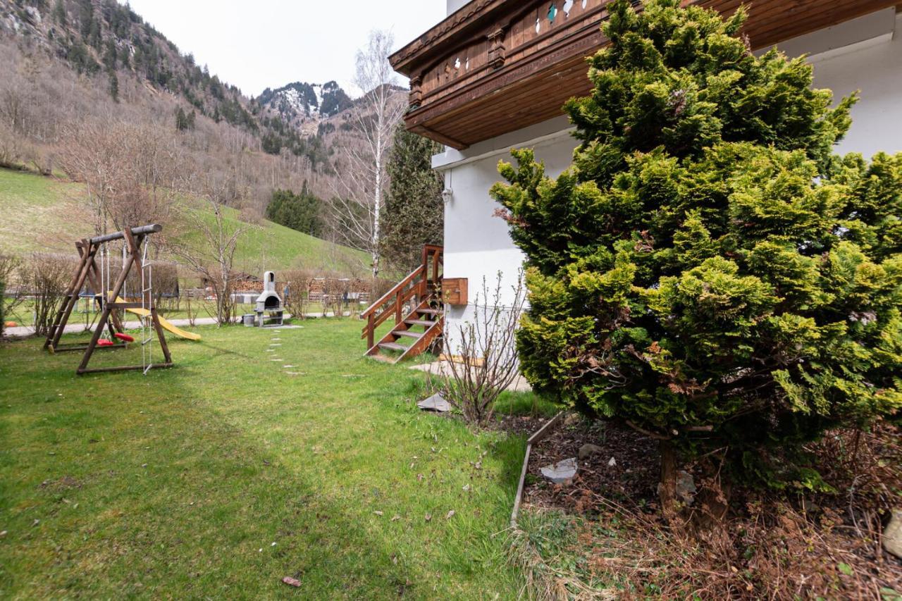 Chalet Charlotte Fusch an der Grossglocknerstrasse Buitenkant foto