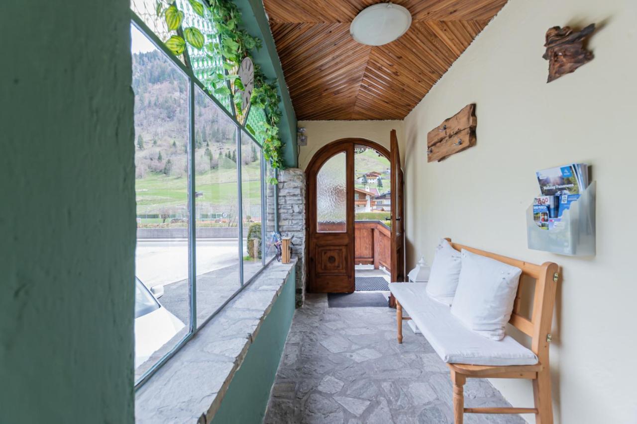 Chalet Charlotte Fusch an der Grossglocknerstrasse Buitenkant foto